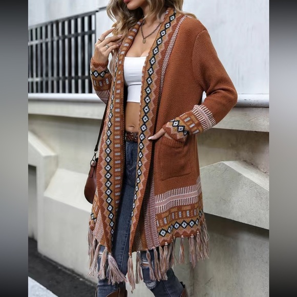 Cozy geo print frill trim cardigan - Picture 3 of 6